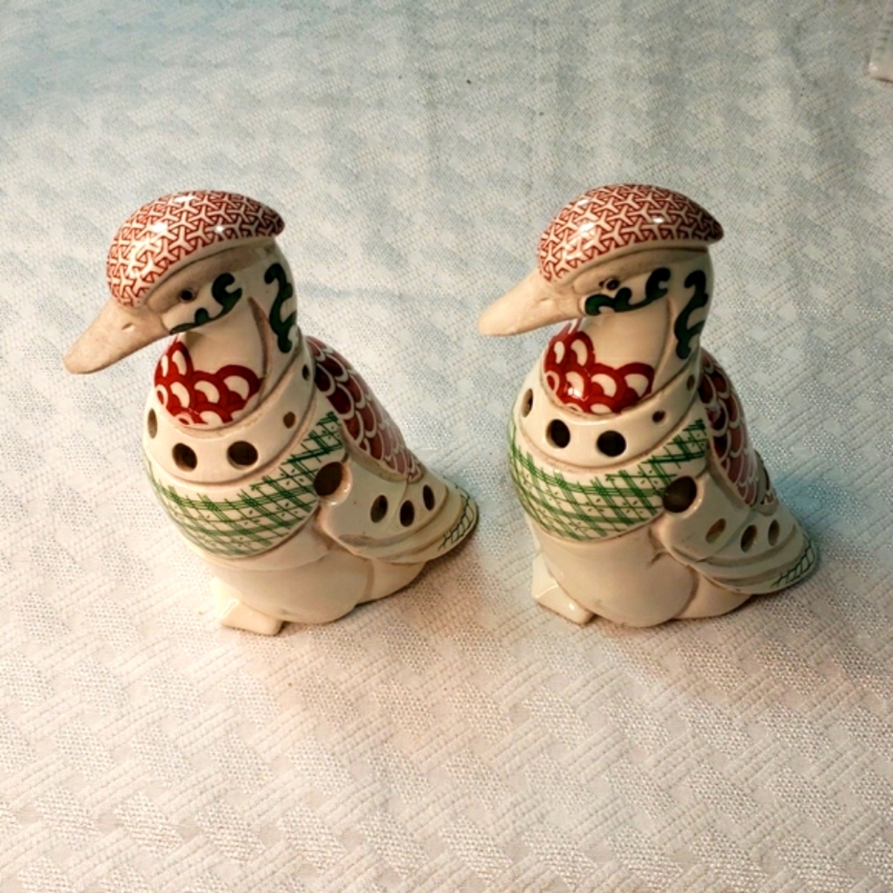 Decorative Ceramic Duck Bird Incense  Figurines Vintage